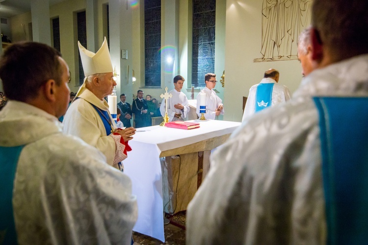 Nabożeństwo fatimskie w Woli Rzędzińskiej