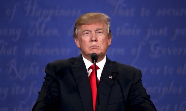 Prof. Lewicki: Trumpowi już nie zależy...