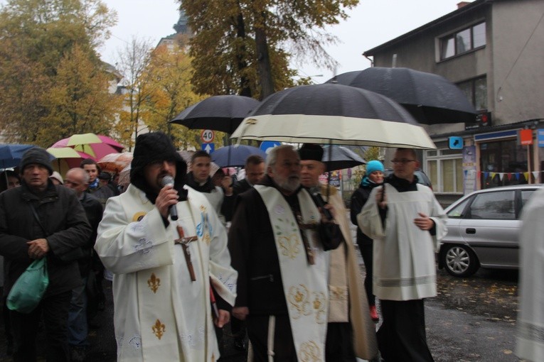 Powitanie ikony MB Częstochowskiej w parafii św. Jakuba w Skierniewicach
