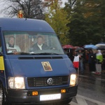 Powitanie ikony MB Częstochowskiej w parafii św. Jakuba w Skierniewicach