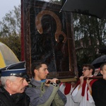 Powitanie ikony MB Częstochowskiej w parafii św. Jakuba w Skierniewicach