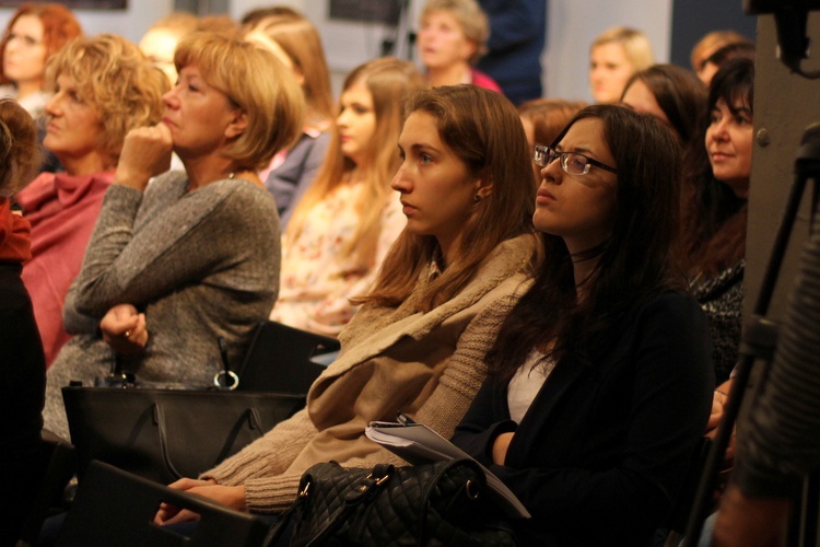 Konferencja dla kobiet "Z ducha, z ciała, z piękna"