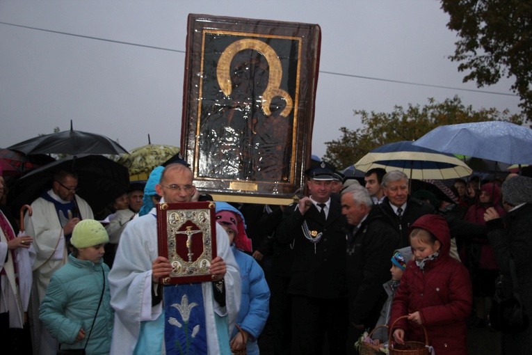 Powitanie ikony MB Częstochowskiej w Stachlewie