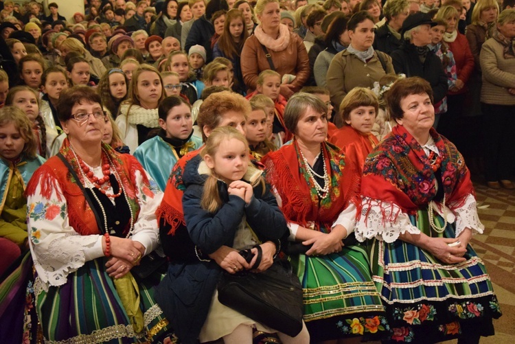 Powitanie ikony MB Częstochowskiej w Makowie