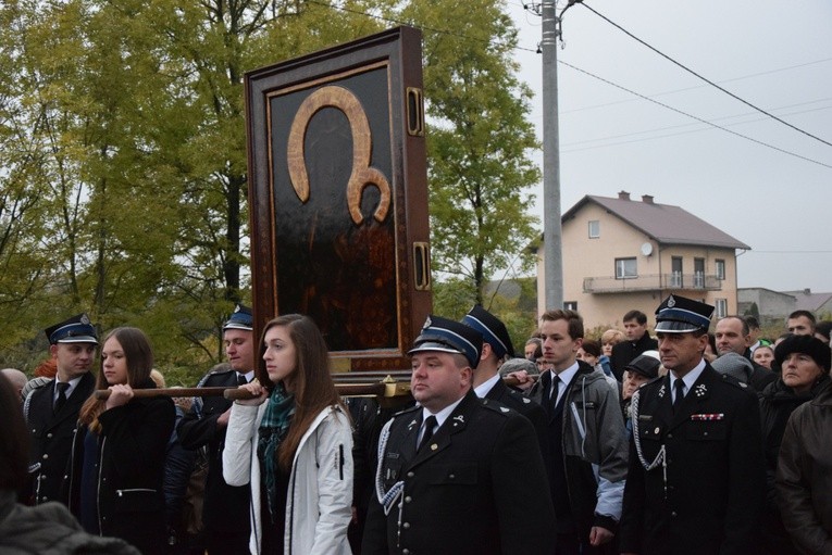 Powitanie ikony MB Częstochowskiej w Makowie
