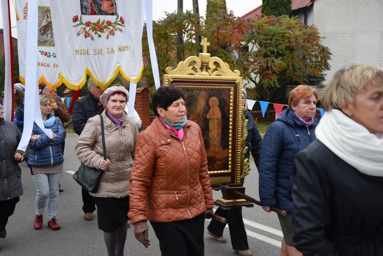 Powitanie ikony MB Częstochowskiej w Makowie