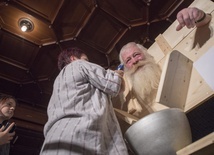 "Święty Mikołaj" na goleniu