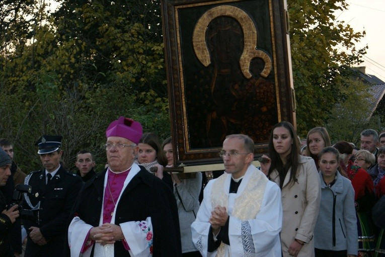 Powitanie ikony MB Częstochowskiej w Godzianowie