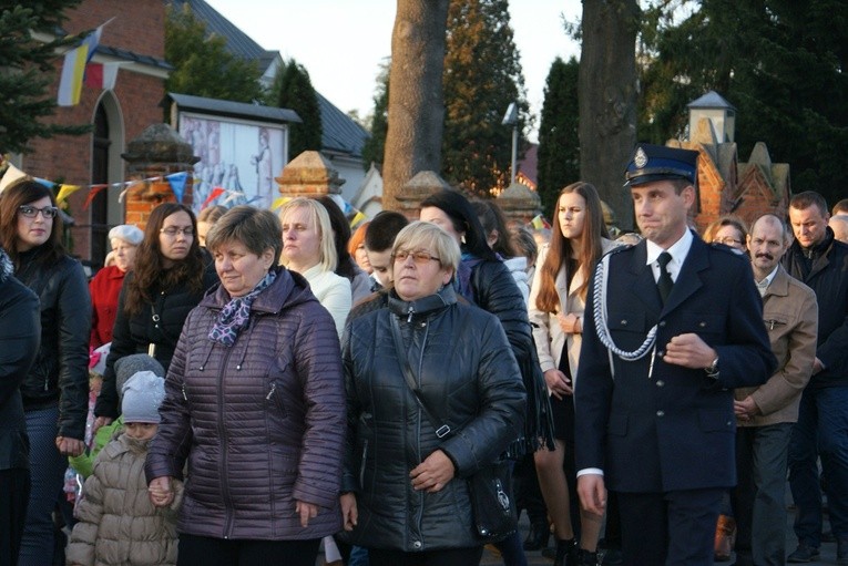 Powitanie ikony MB Częstochowskiej w Godzianowie