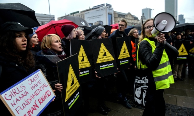 "Czarny protest" w Warszawie