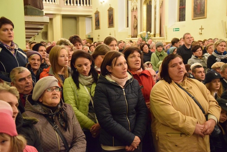 Powitanie ikony MB Częstochowskiej w Lipcach Reymontowskich