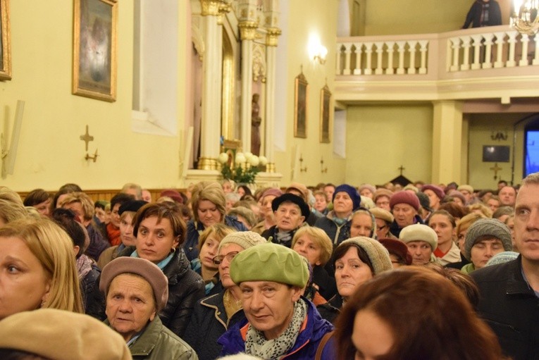 Powitanie ikony MB Częstochowskiej w Lipcach Reymontowskich