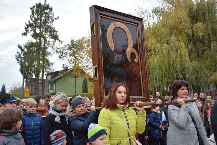 Powitanie ikony MB Częstochowskiej w Lipcach Reymontowskich