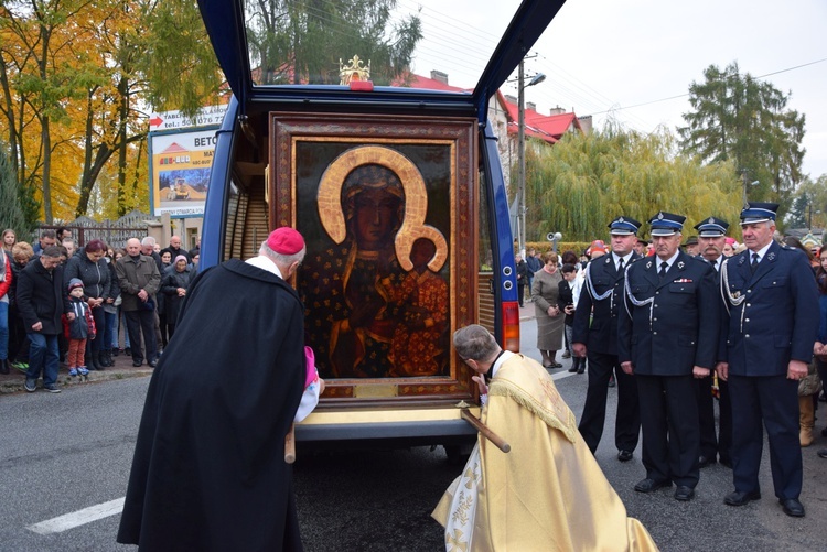 Powitanie ikony MB Częstochowskiej w Lipcach Reymontowskich