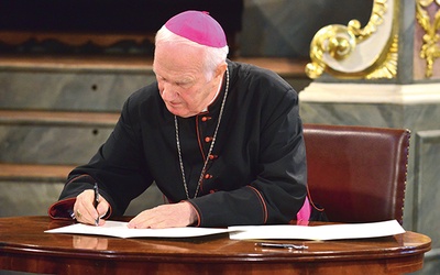 Biskup Ignacy Dec wystosował specjalne zaproszenie do diecezjan. 