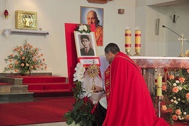 ▲	Relikwie będą obecne w parafii pw. św. Wojciecha przez całą niedzielę 13 listopada.