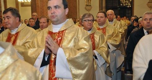 Święcenia diakonatu