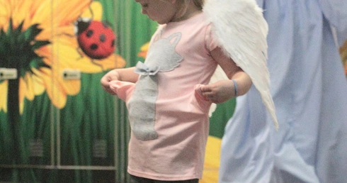 Świętych balowanie