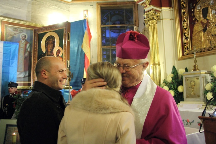 Powitanie ikony MB Częstochowskiej w Słupi