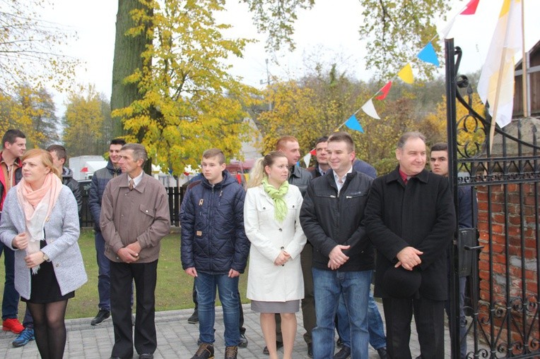 Powitanie ikony MB Częstochowskiej w Janisławicach