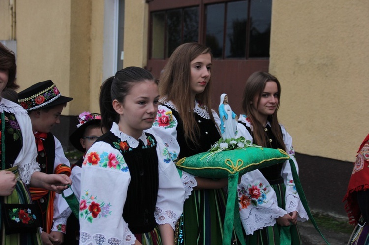 Powitanie ikony MB Częstochowskiej w Janisławicach