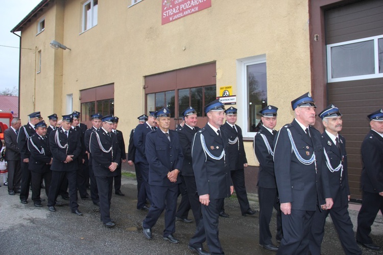 Powitanie ikony MB Częstochowskiej w Janisławicach