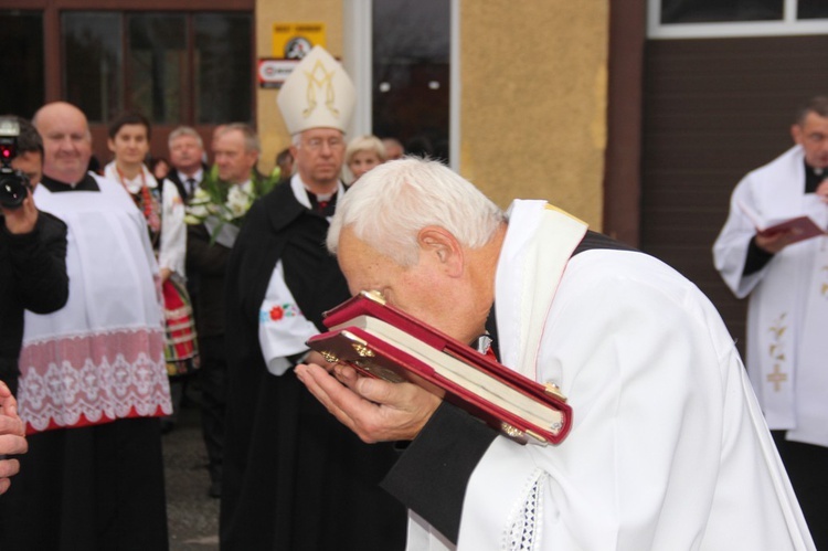 Powitanie ikony MB Częstochowskiej w Janisławicach