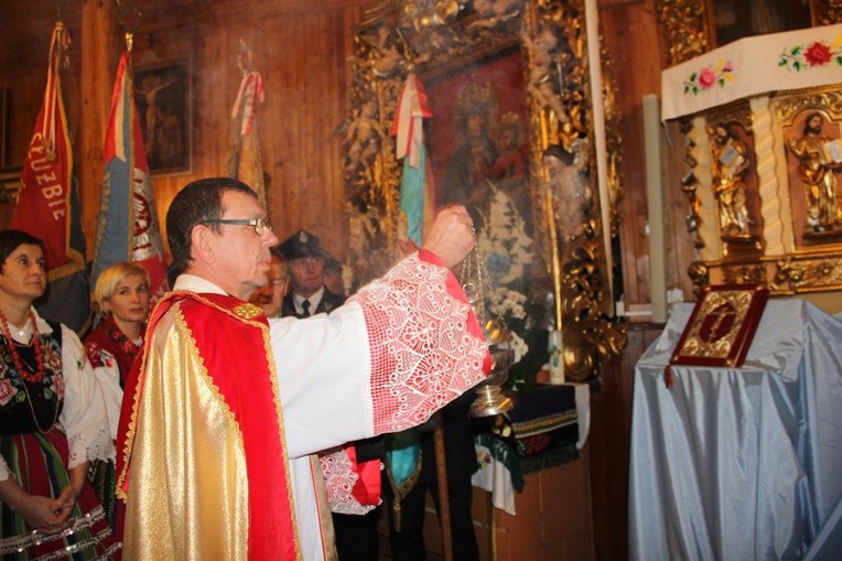 Powitanie ikony MB Częstochowskiej w Janisławicach