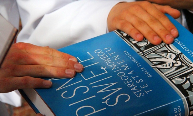 Czytanie Pisma Świętego nie jest łatwe