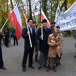 Rekonstrukcja radomskiego protestu z 1945 r.