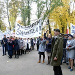 Rekonstrukcja radomskiego protestu z 1945 r.