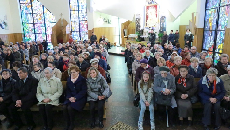 Misyjne spotkanie róż różaćowych