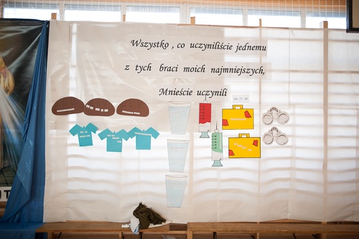 Bal świętych w Piekarach