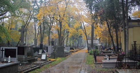 Cmentarz parafialny w Żyrardowie