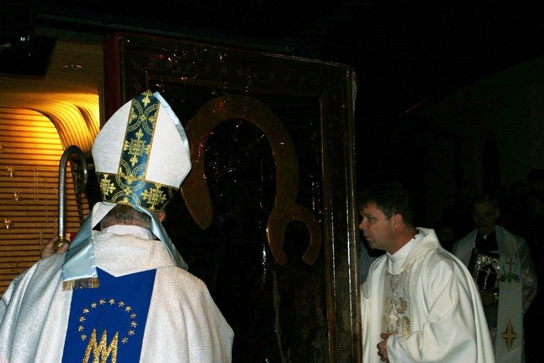 Powitanie ikony MB Częstochowskiej w Kamionie Skierniewickim