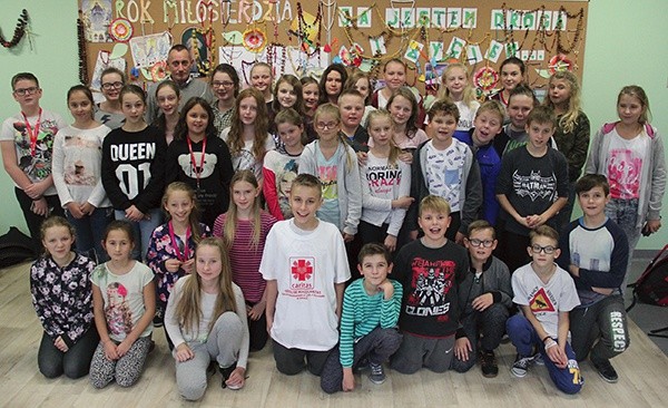 SKC w Szkole Podstawowej nr 2 w Żarach liczy ponad 50 osób.