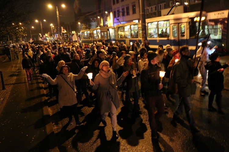 Święci zwyciężyli we Wrocławiu