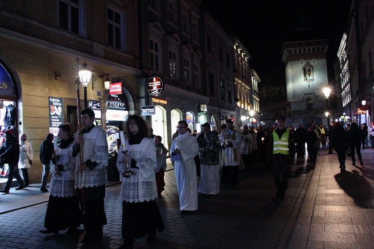 Święci idą przez Kraków!