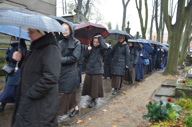 Stare Powązki 1 listopada