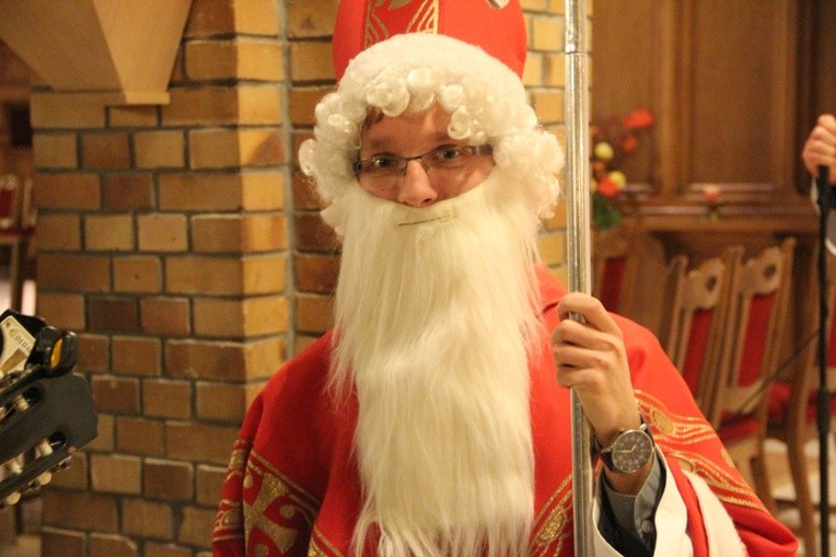 Korowód Wszystkich Świętych w Głogowie