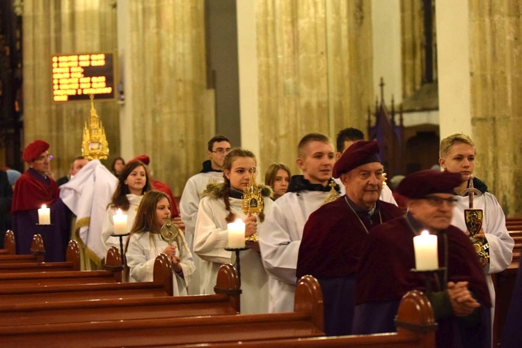 W Strzegomiu zamiast balu było nabożeństwo