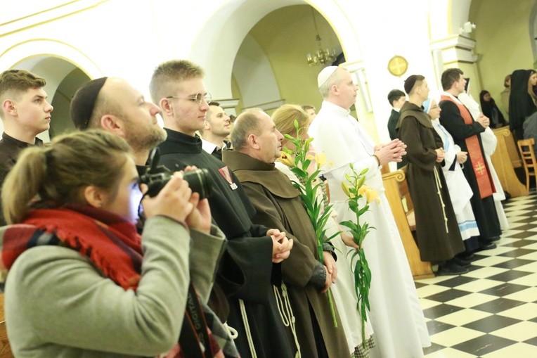 Wieczór Świętych w Żabnie