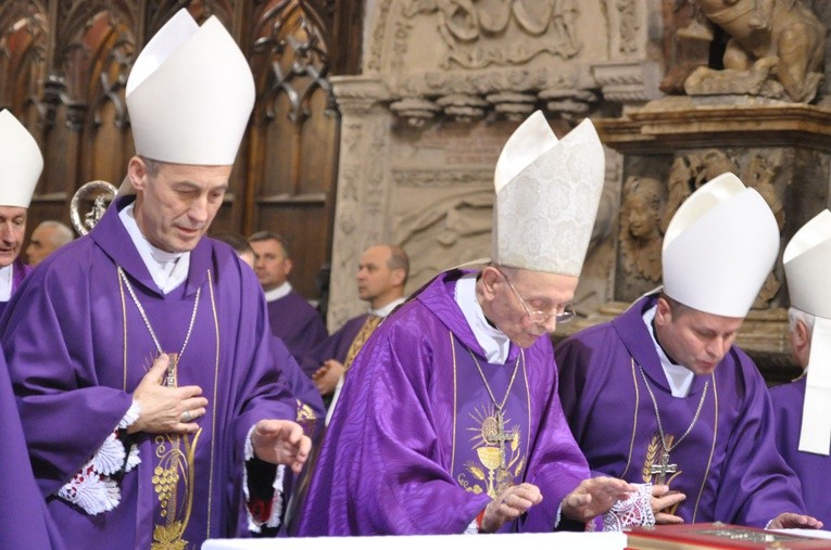 Msza św. za zmarłych biskupów tarnowskich