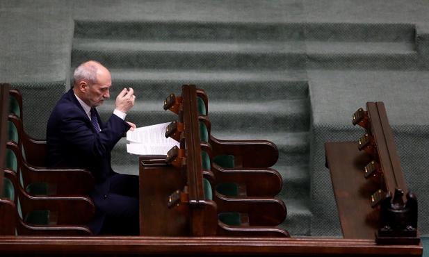 Które partie nie chcą obrony terytorialnej?