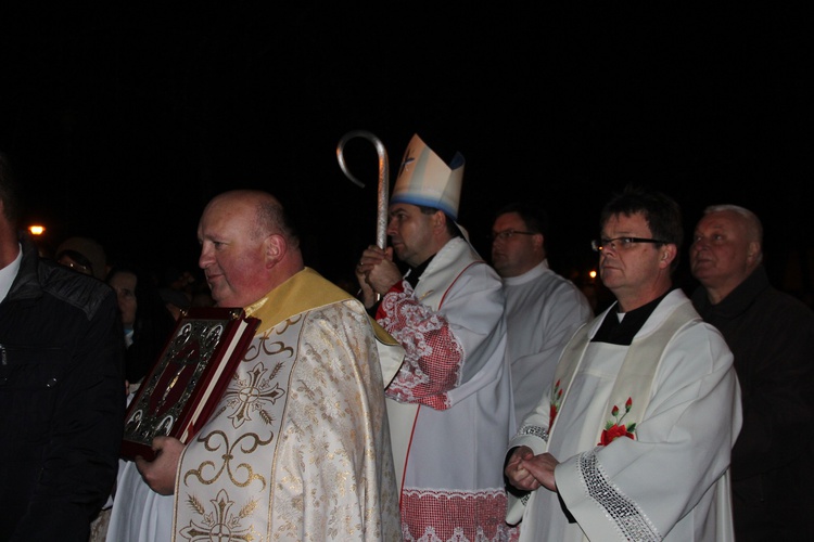 Powitanie ikony MB Częstochowskiej w parafii św. Stanisława w Skierniewicach