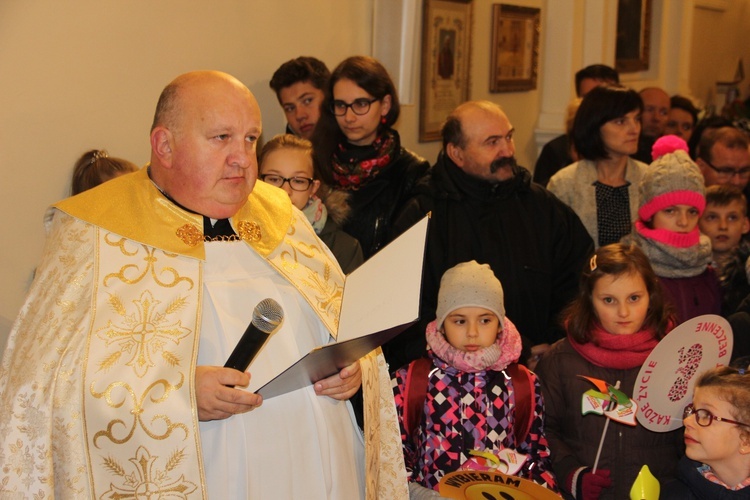 Powitanie ikony MB Częstochowskiej w parafii św. Stanisława w Skierniewicach