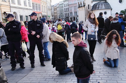 Flash mob w obronie prześladowanych chrześcijan 2016
