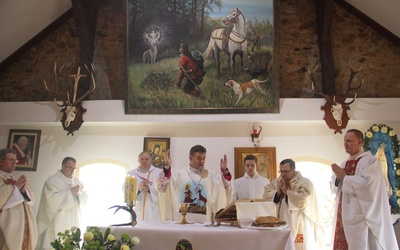 Msza św. odbyła się w kaplicy św. Huberta w Rekowie Górnym