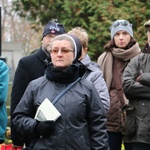 Honoracki spacer po Starych Powązkach