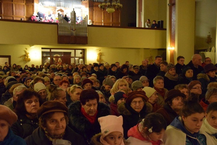 Powitanie ikony MB Częstochowskiej w parafii Najświętszego Serca Pana Jezusa w Skierniewicach